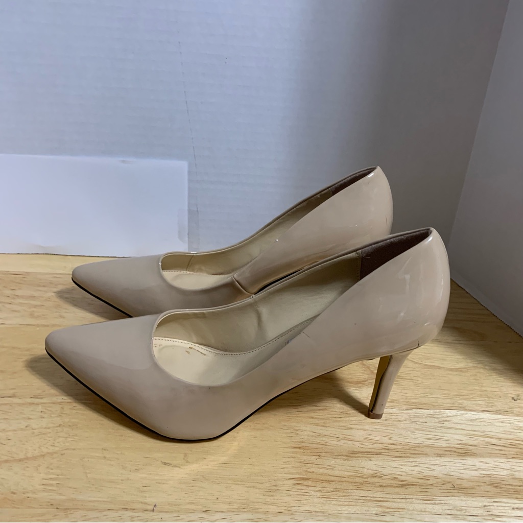 2 Lips Too Zane Womens Heels Pointed Toe Pumps Beige/Tan Size 9